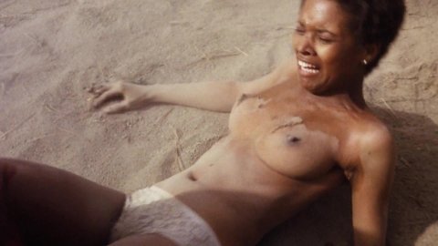 Jeannie Bell, Lola Falana - Nude Scenes in The Klansman (1974)