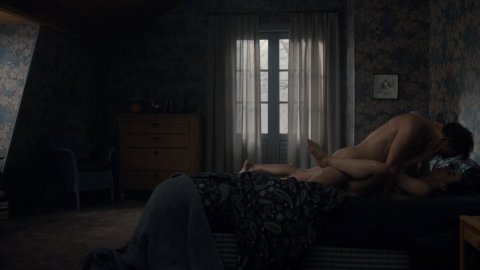 Maja Schone - Nude Scenes in Dark s01e01 (2017)