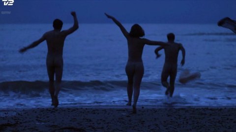 Amalie Dollerup - Nude Scenes in Seaside Hotel s05e01 (2018)