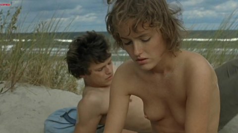 Olga Frycz - Nude Scenes in All That I Love (2009)