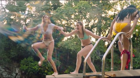 Sophie Nelisse, Brianne Tju, Corinne Foxx, Sistine Rose Stallone - Nude Scenes in 47 Meters Down: Uncaged (2019)