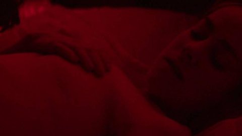 Jena Malone - Nude Scenes in Bottom of the World (2017)