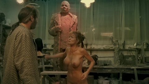 Vilma Seidlova, Hana Seidlova - Nude Scenes in Pupendo (2003)