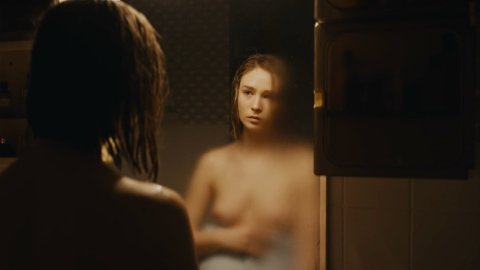Zofia Wichlacz - Nude Scenes in The Mire s01e02 (2018)