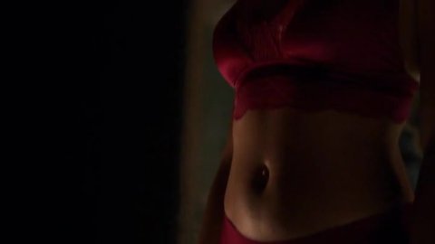 Annie Wersching, Angel Parker - Nude Scenes in Marvel's Runaways s01e02 (2017)