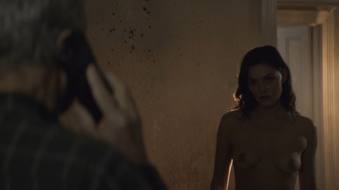 Phoebe Tonkin - Nude Scenes in Bloom s01e02-04 (2019)