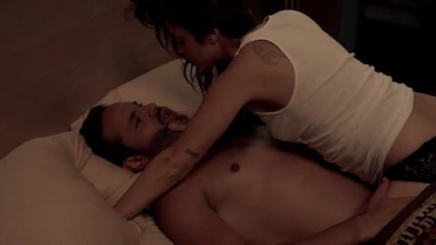 Vanessa Ferlito - Nude Scenes in Graceland s02e08 (2014)
