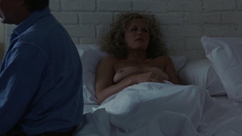 Glenn Close - Nude Scenes in Fatal Attraction (1987)