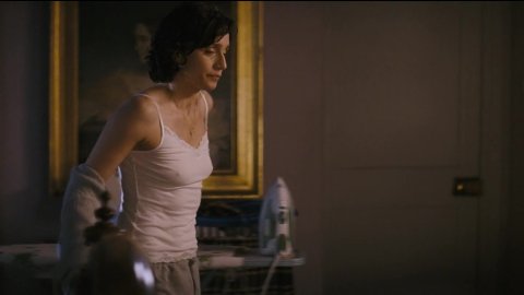 Kristin Scott Thomas - Nude Scenes in Keeping Mum (2005)