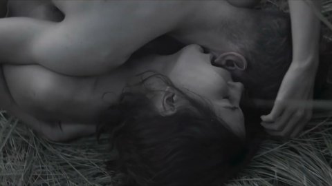 Aleksandra Porowska - Nude Scenes in Night Hunter (2020)