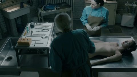Muriel Wimmer - Nude Scenes in Dead End s01e05 (2019)