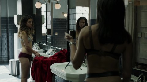 Maria Pedraza, Alba Flores - Nude Scenes in Money Heist s01e10 (2017)