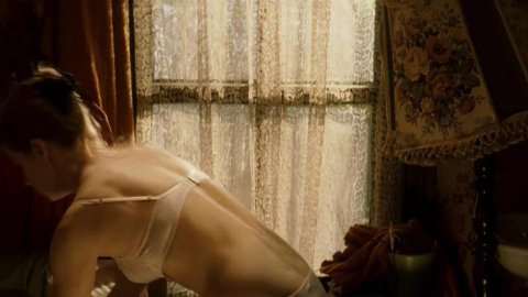 Amy Adams - Nude Scenes in Leap Year (2010)