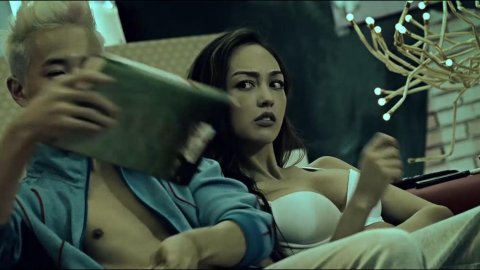 Jessica Cambensy, Candy Yuen - Nude Scenes in Zombie Fight Club (2014)