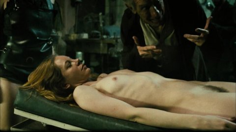 Cleo De Paris, Nara Sakare, Thais Simi - Nude Scenes in Embodiment of Evil (2008)