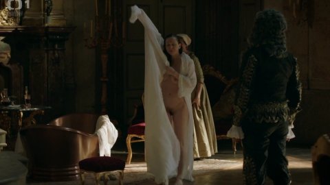 Zuzana Stivinova - Nude Scenes in Mária Terézia s01e01 (2017)