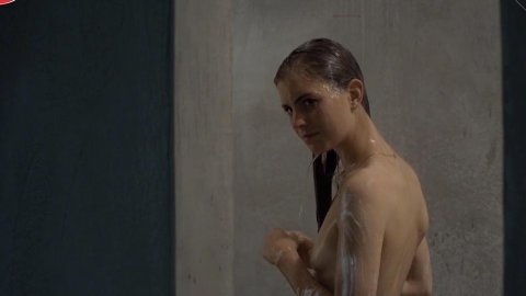 Hannah Hoekstra - Nude Scenes in Sunny Side Up (2015)