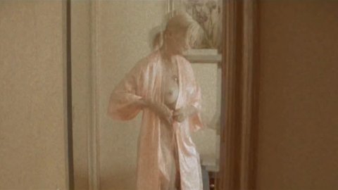 Cynthia Stone - Nude Scenes in Calla Lily (2015)