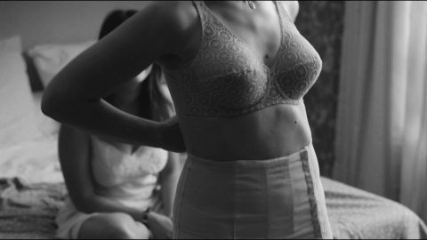 Esther Garrel, Leila Bekhti - Nude Scenes in Astragal (2015)