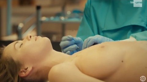 Jeanne-Marie Ducarre - Nude Scenes in Balthazar s01e03 (2018)