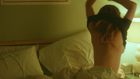 Bethany Joy Lenz - Nude Scenes in Pearson s01e05 (2019)