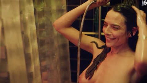 Nailia Harzoune - Nude Scenes in Le Grand bazar s01e01e03e04e06 (2019)