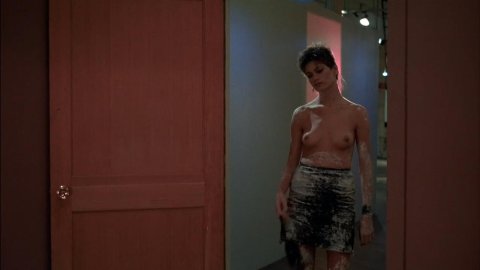 Linda Fiorentino, Rosanna Arquette - Nude Scenes in After Hours (1985)