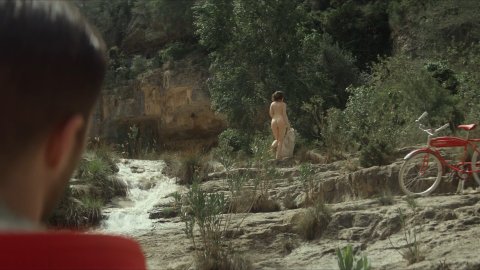 Annes Elwy - Nude Scenes in Philip K. Dick's Electric Dreams s01e02 (2017)