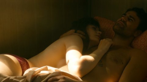 Justine Cotsonas - Nude Scenes in Tell Me a Story s01e06 (2018)