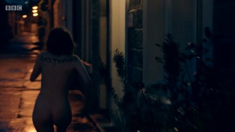 Imogen King - Nude Scenes in Clique s02e01-02 (2018)