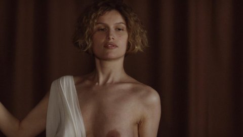 Laetitia Casta - Nude Scenes in The Maiden and the Wolves (2007)