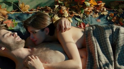 Yuliya Peresild, Yuliya Snigir, Anna Chipovskaya - Nude Scenes in The End of the Season (2019)