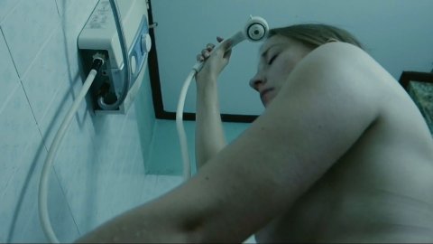 Esther Maa? - Nude Scenes in Ingenium (2018)