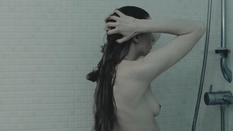 Anna Dawson - Nude Scenes in The Creature Below (2016)