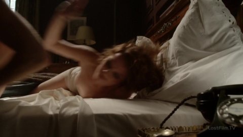 Nora Lili Horich - Nude Scenes in Fleming s01e01 (2014)