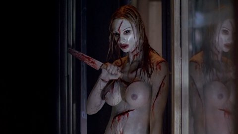 Shawna Loyer - Nude Scenes in Thir13en Ghosts (2001)