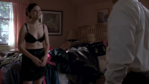 Ginnifer Goodwin - Nude Scenes in Big Love s03e10 (2010)