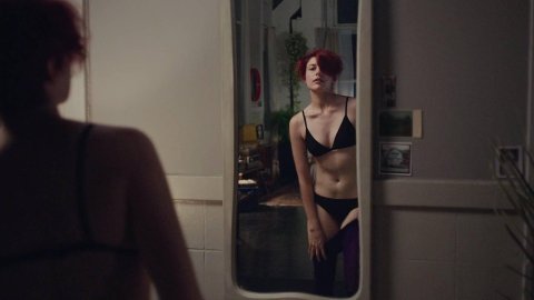 Nathalie Love, Greta Gerwig - Nude Scenes in 20th Century Women (2016)