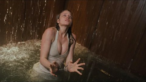 Rachel Nichols - Nude Scenes in P2 (2007)