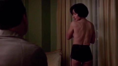 Linda Cardellini - Nude Scenes in Mad Men (2015)