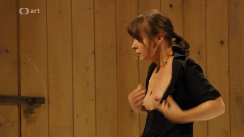 Anna Stropnicka, Monika Malacova - Nude Scenes in Je třeba zabít Sekala (2018)