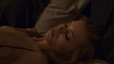 Abbey Lee, Simone Kessell - Nude Scenes in Outlaws (2017)