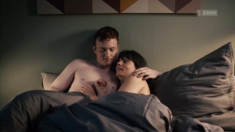 Vera Bommer - Nude Scenes in Monogamish s01E07 (2018)