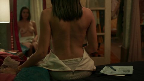 Paulina Gaitan - Nude Scenes in Diablo Guardián s01e03 (2018) #2