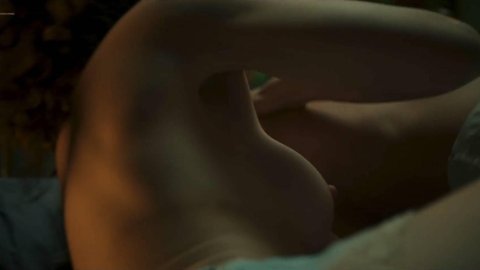 Blanca Suarez, Ana Polvorosa - Nude Scenes in Cable Girls s01 (2017)