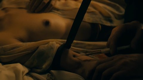 Xinna Lai, Pamela Chau - Nude Scenes in Perry Mason s01e07-08 (2020)