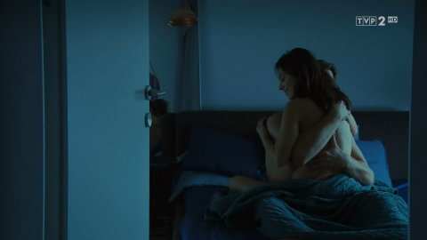 Adriana Kalska - Nude Scenes in M jak miłość e1405 (2018)