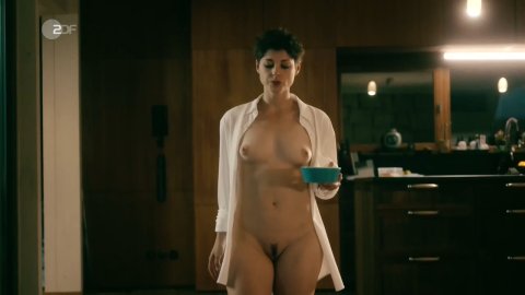 Katharina Nesytowa - Nude Scenes in Tödliches Erwachen (2019)
