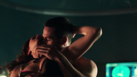 Sarah Power - Nude Scenes in Killjoys s01e05 (2015)