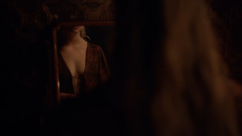 Anya Taylor-Joy - Nude Scenes in The Miniaturist s01e01 (2017)